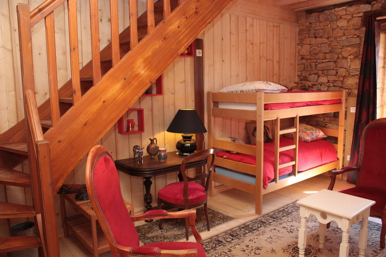 Le Clos Mandalou Bed & Breakfast Saint-Pompont Ruang foto